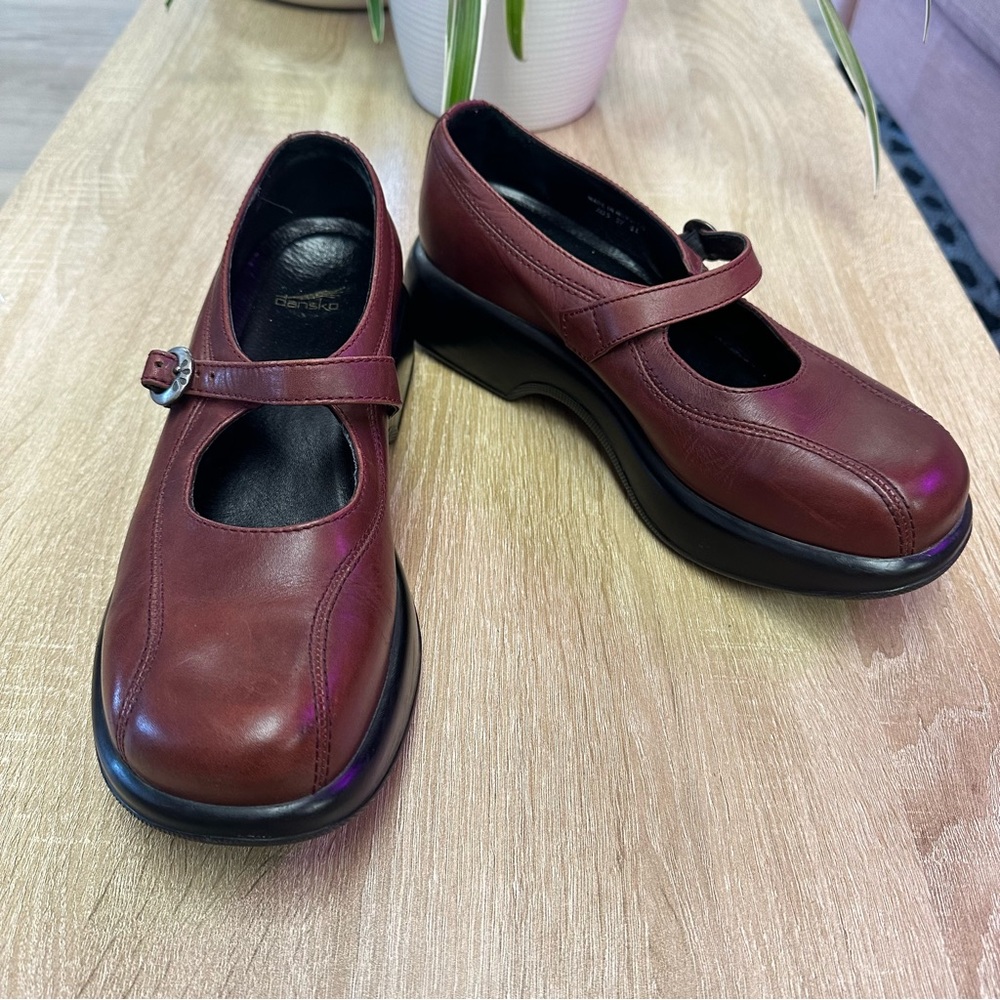 danskin mary jane shoes